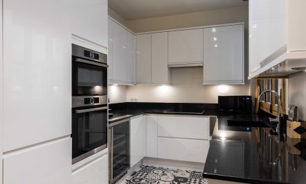 Landmarks & Boulevards 6