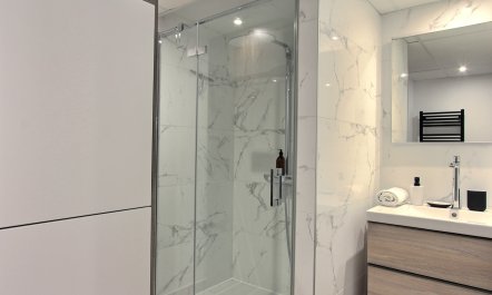 Pleasant Parisian Scene 8