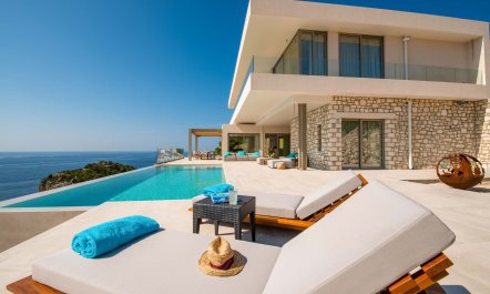 Emerald & Ochre Bay 3