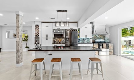 Golden Palms Retreat 2