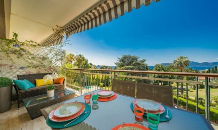 Cannes View Hideaway