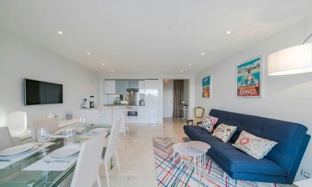 Cannes View Hideaway 2