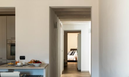 Reflections at the Palazzo 9