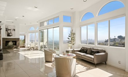 Celebrity Grandeur Homes