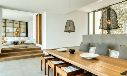 Between Stone & Sea 5