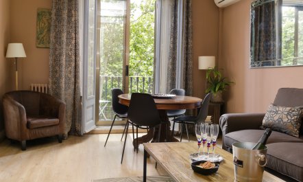 Setting the Eixample 4