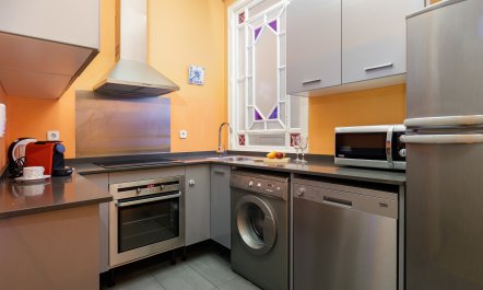 Setting the Eixample 5