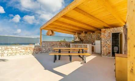 Golden Stone Residence 4