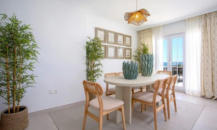 Sunny Vista Delights 7