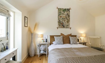 Quiet in the Countryside 8