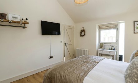 Quiet in the Countryside 9