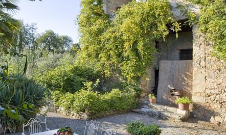 Warm Italian Ambience 9