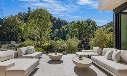 The Wistful Residence 9