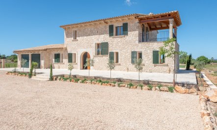 The Old Spanish Farmhouse 9