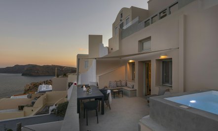 Oia Serenity 5