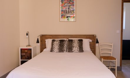 Proven&ccedil;al Peace 8