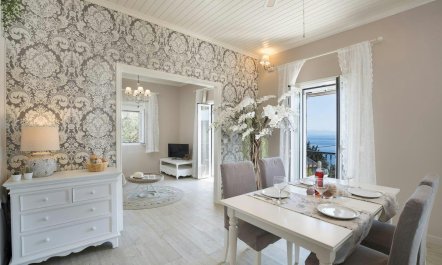 Olive Tree Hideaway 4