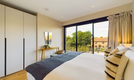 The Canal Crossroads 9