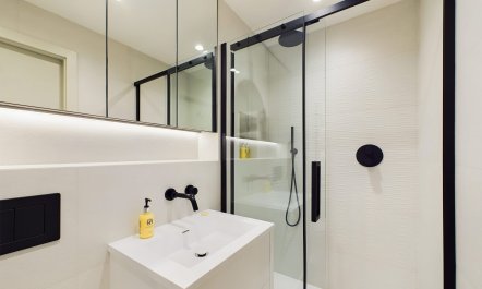 The Canal Crossroads 8