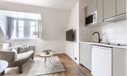 La Belle &Eacute;toile 1