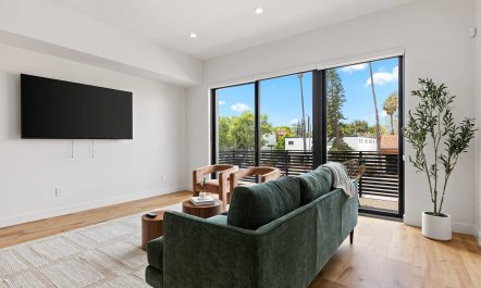 Valley Village Vibes 3