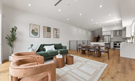 Valley Village Vibes 4