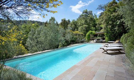 Picturesque Hideaway