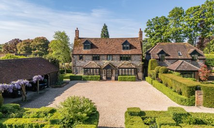 The Secret in the Chilterns 1