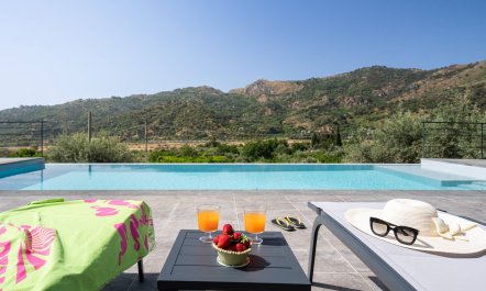 Sicilian Hillside Retreat 1