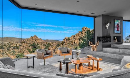Black Desert House 5
