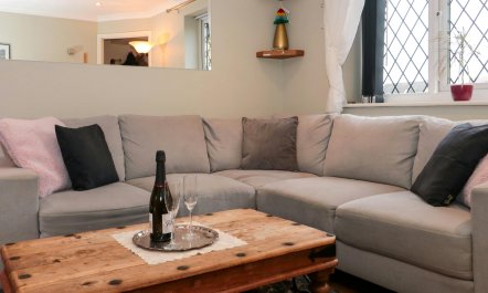 The Cotswold Charm 2