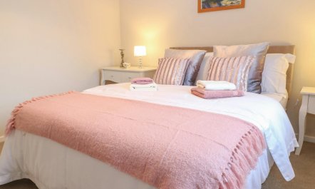 The Cotswold Charm 1