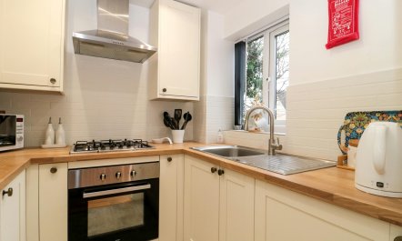 The Cotswold Charm 0