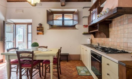 Tuscany Grace 8
