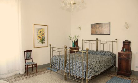 Tuscan Hearth 9