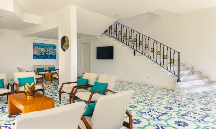 Opulent Villa 5