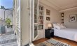 Elegant Promenade 9