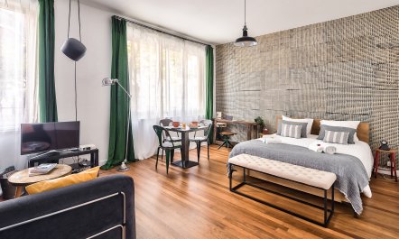 Madame Libert&eacute; 1