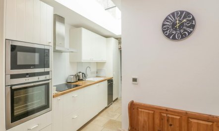 Shillingstone Cottage 4