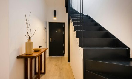 Sojourn in Seville 1