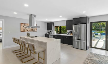 The Treehouse Retreat 9