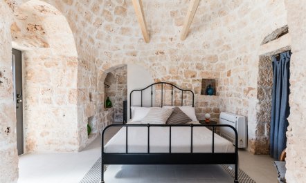 White Stone Trullo 9