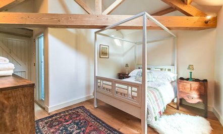 1 Bed in Stoke Abbott 6