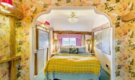 4 Bed in Eye- 6