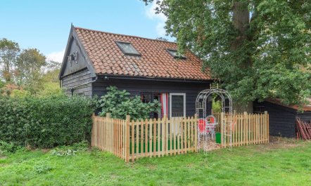 1 Bed in Eye-