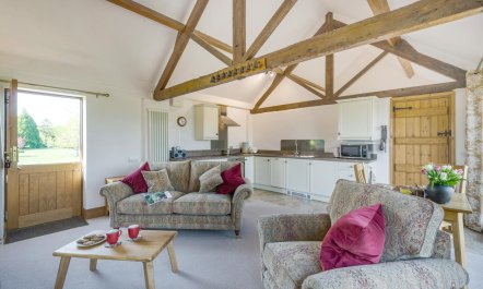 1 Bed in Broadway 2