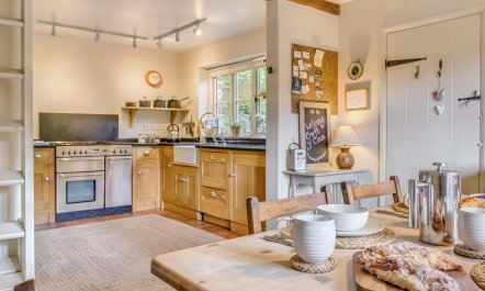 3 Bed in Abergavenny 6