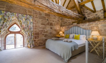 5 Bed in Ross-on-wye 1