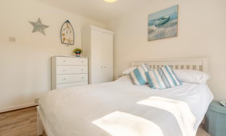 2 Bed in Brixham 7