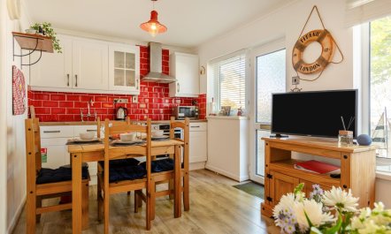 2 Bed in Brixham 6